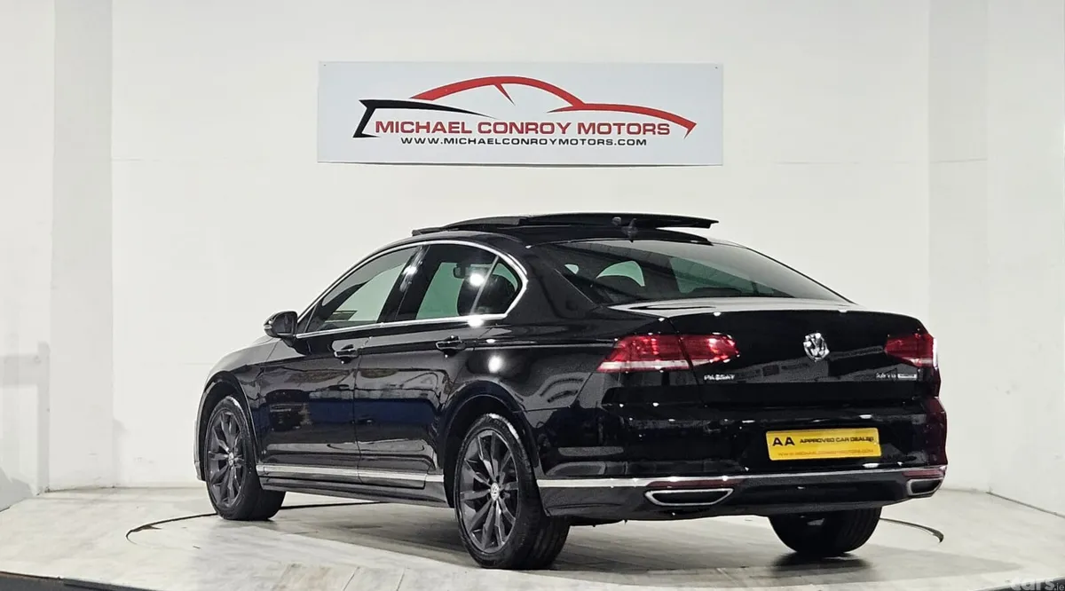 Volkswagen Passat Saloon, Diesel, 2017, Black