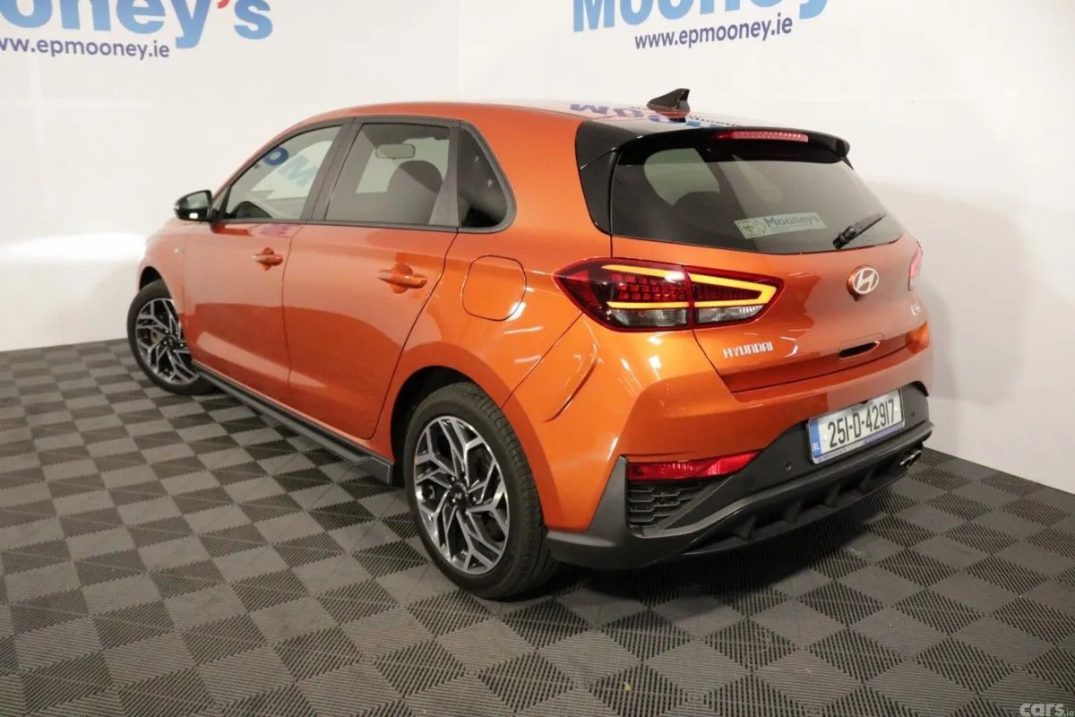 Hyundai i30 Hatchback, Petrol, 2025, Orange