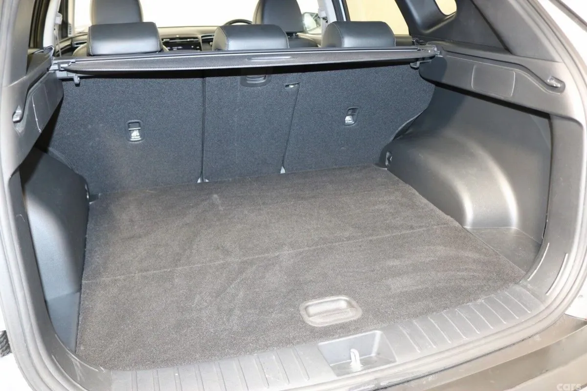 Hyundai Tucson SUV, Petrol Hybrid, 2023, Grey