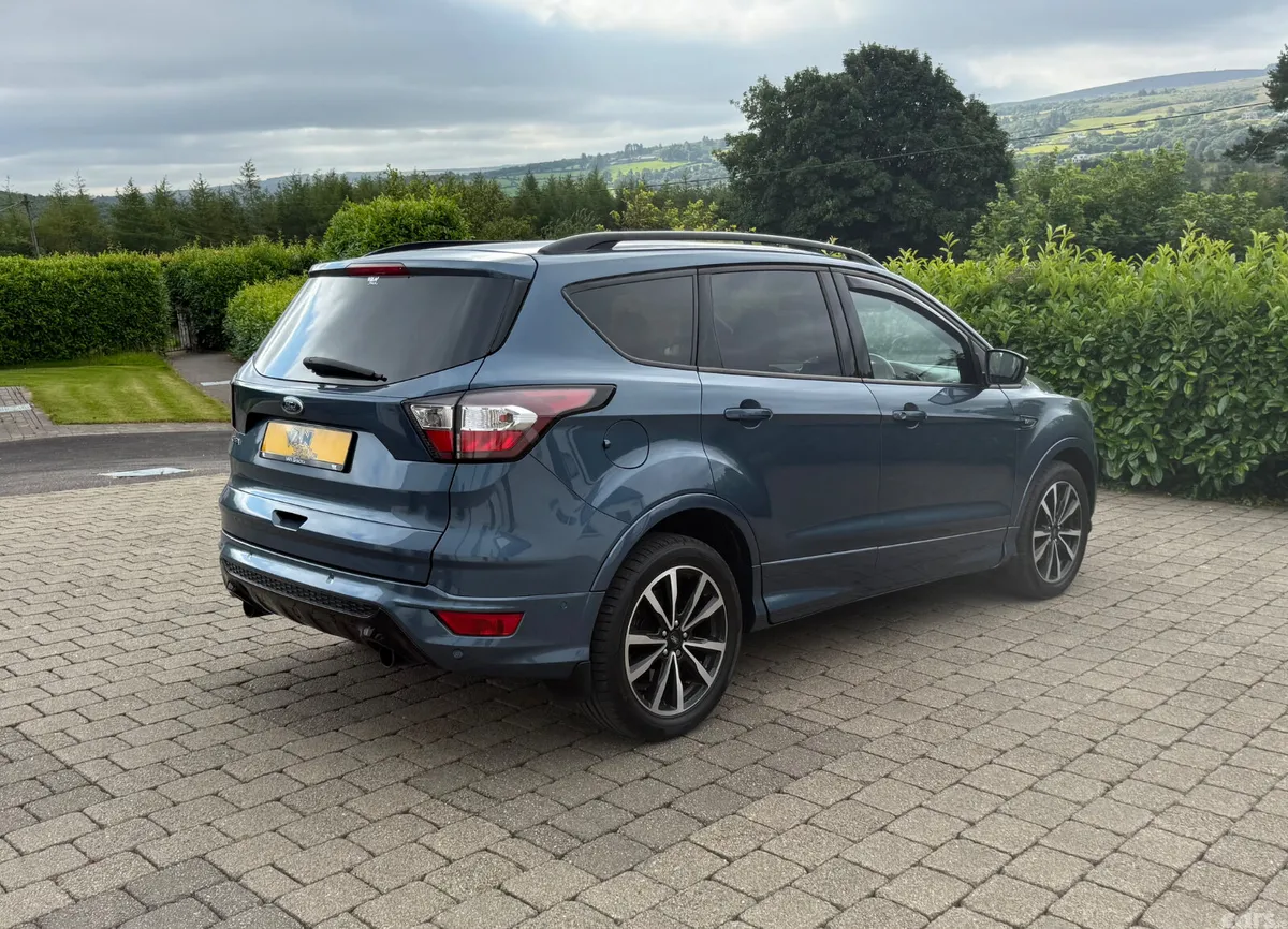 Ford Kuga SUV, Diesel, 2019, Blue