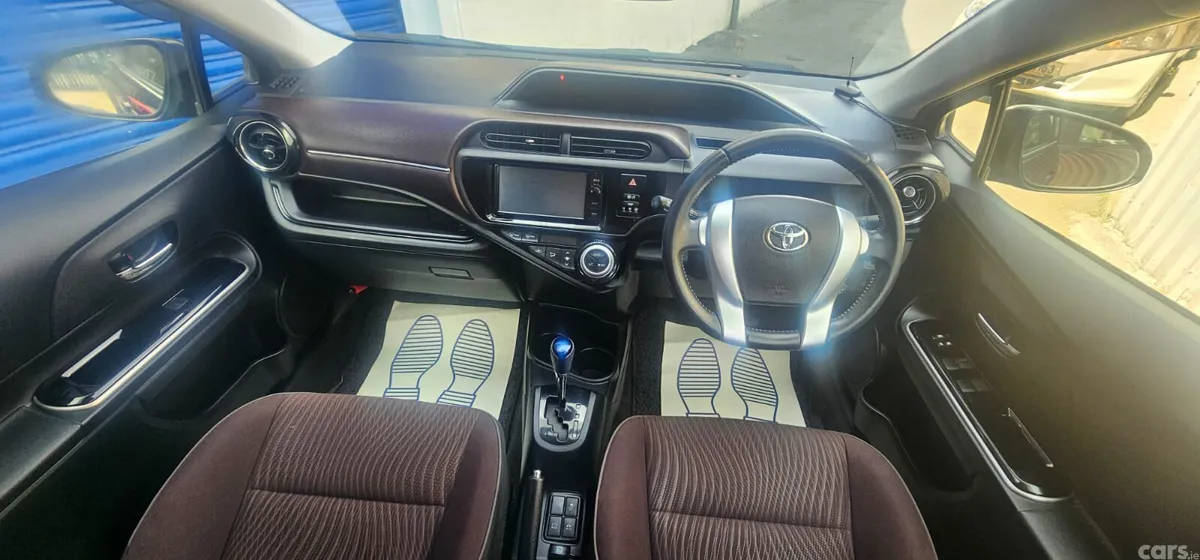 Toyota Aqua Hatchback, Petrol Hybrid, 2015, Brown