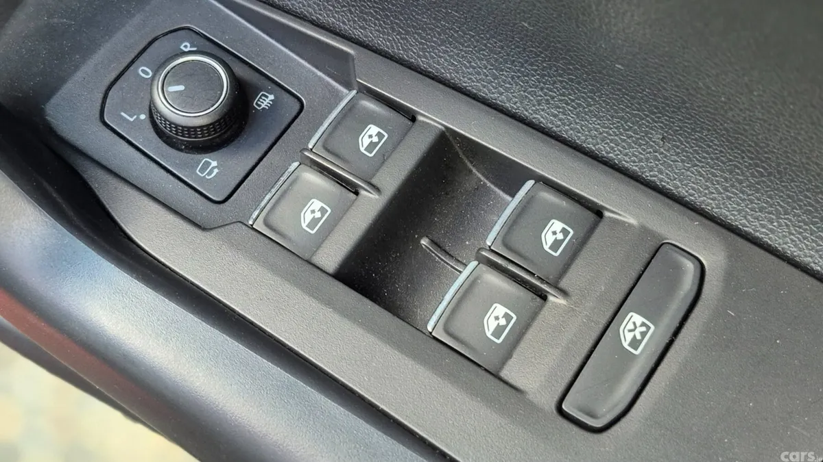 Volkswagen Polo Hatchback, Petrol, 2019, Orange
