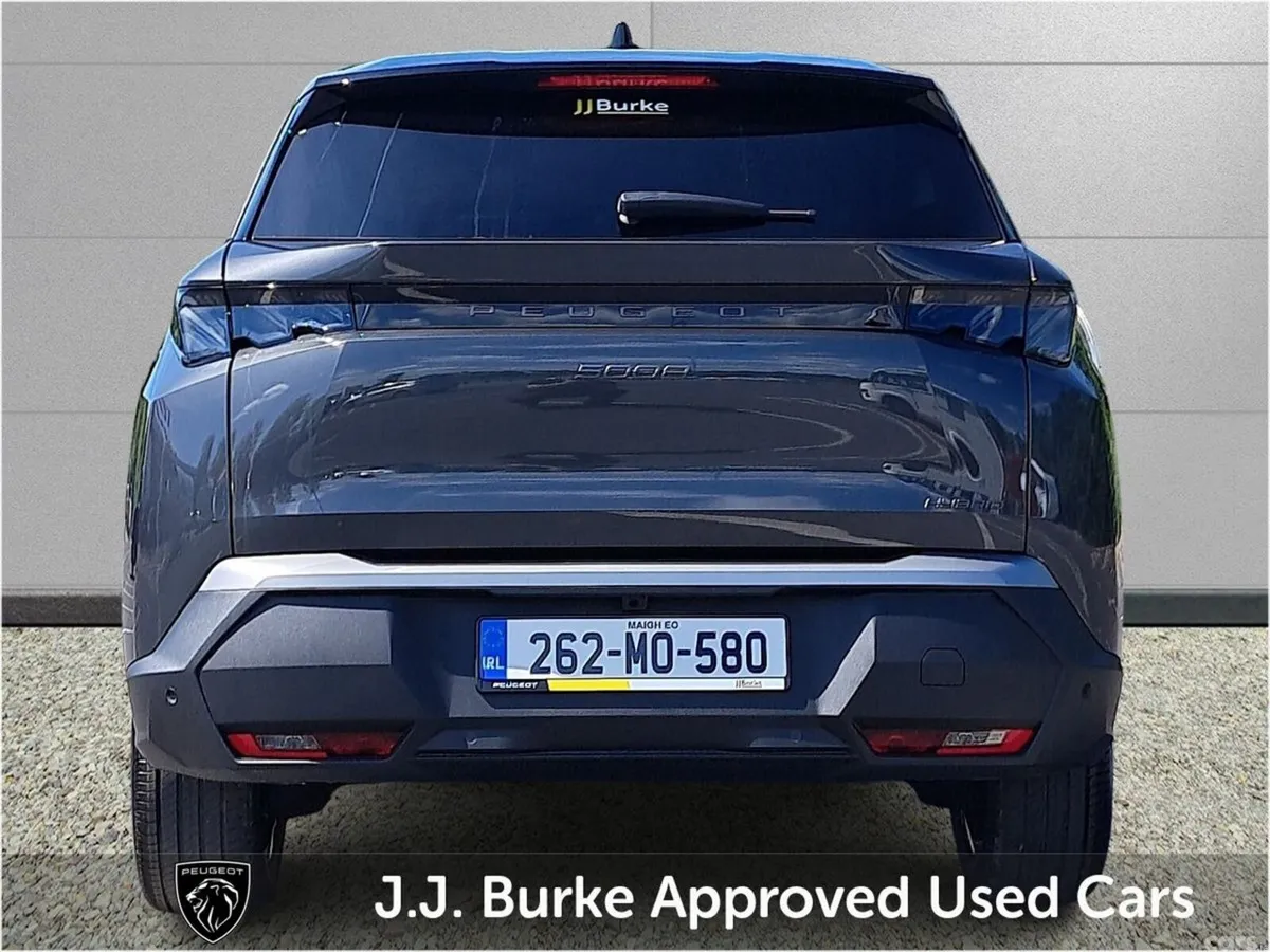 Peugeot 5008 SUV, Petrol Hybrid, 2026, Grey