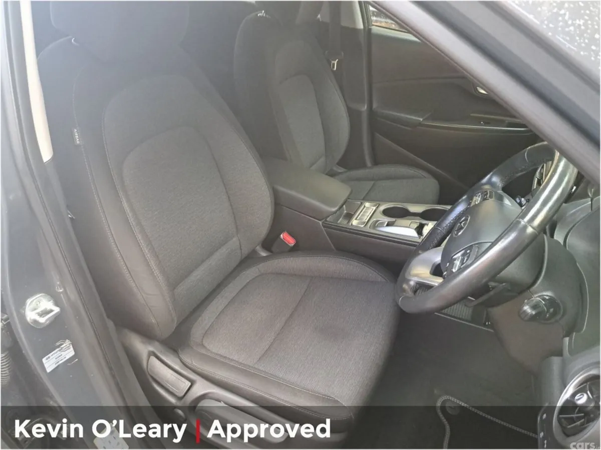 Hyundai KONA Hatchback, Electric, 2023, Grey