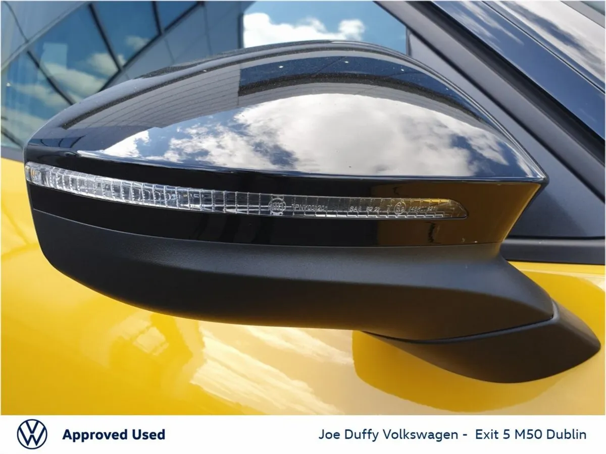 Volkswagen T-Roc SUV, Petrol, 2026, Yellow