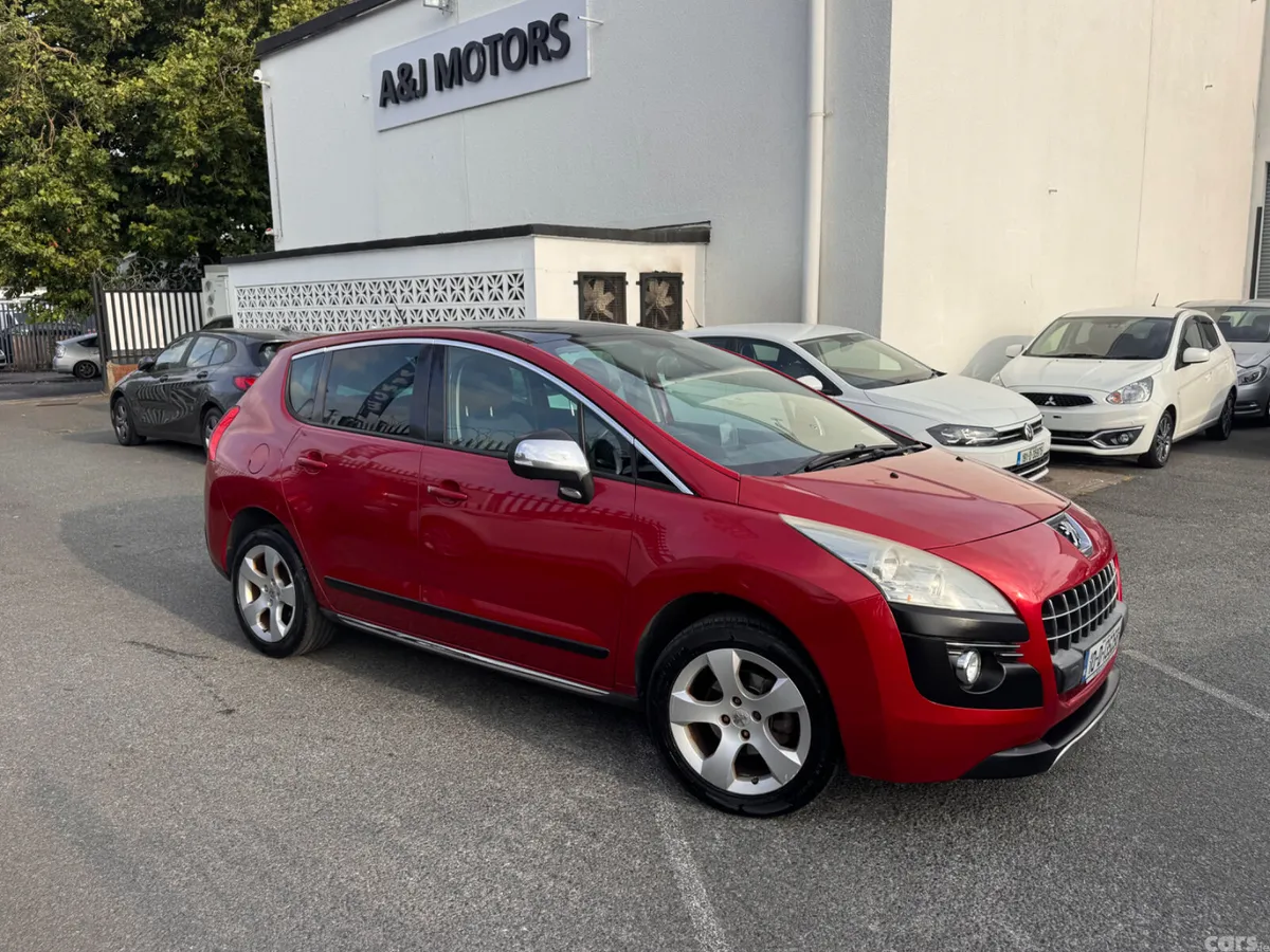 Peugeot 3008 MPV, Diesel, 2010, Red