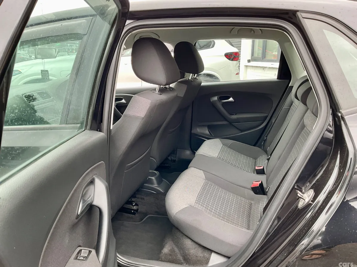 Volkswagen Polo Hatchback, Petrol, 2017, Black
