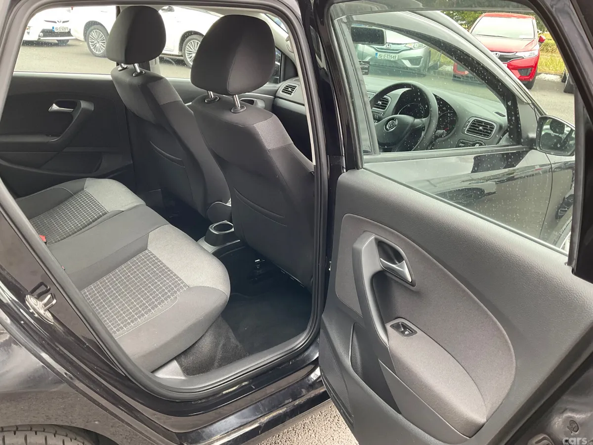 Volkswagen Polo Hatchback, Petrol, 2017, Black
