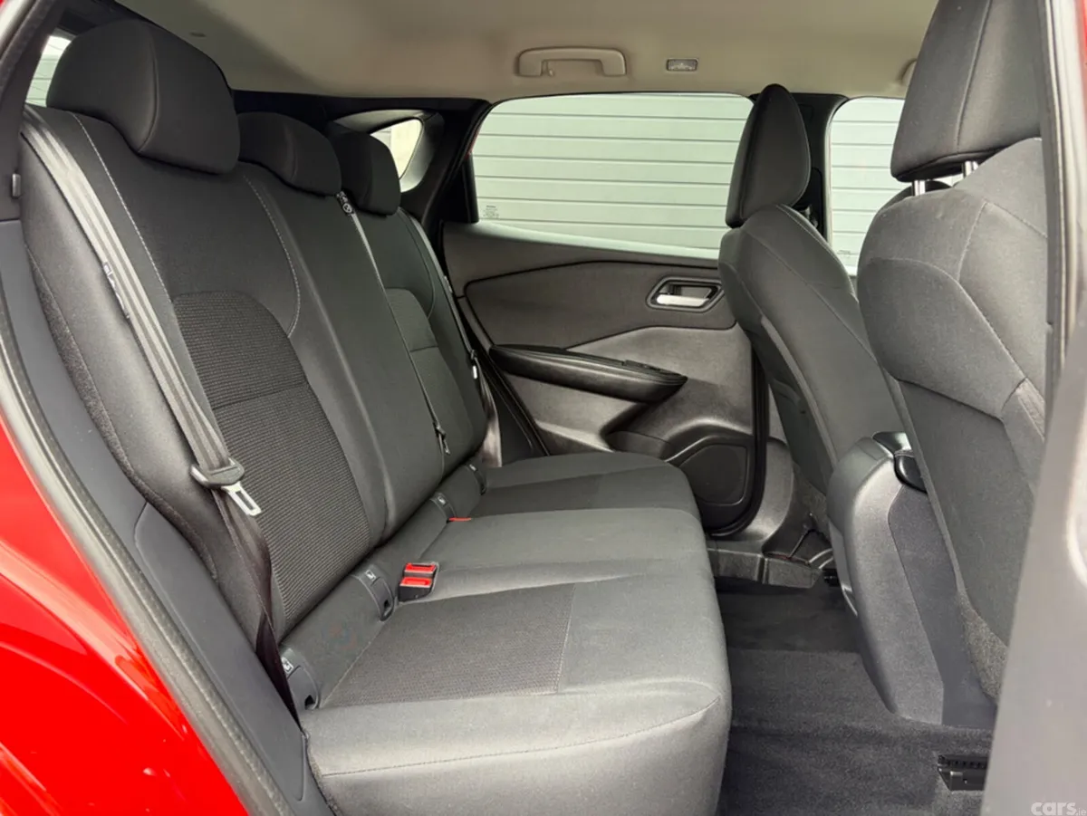Nissan Qashqai SUV, Petrol Hybrid, 2025, Red