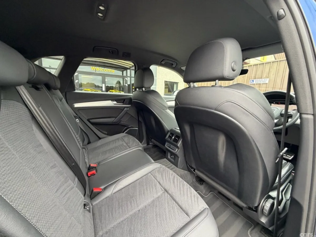 Audi Q5 Estate, Diesel, 2022, Blue