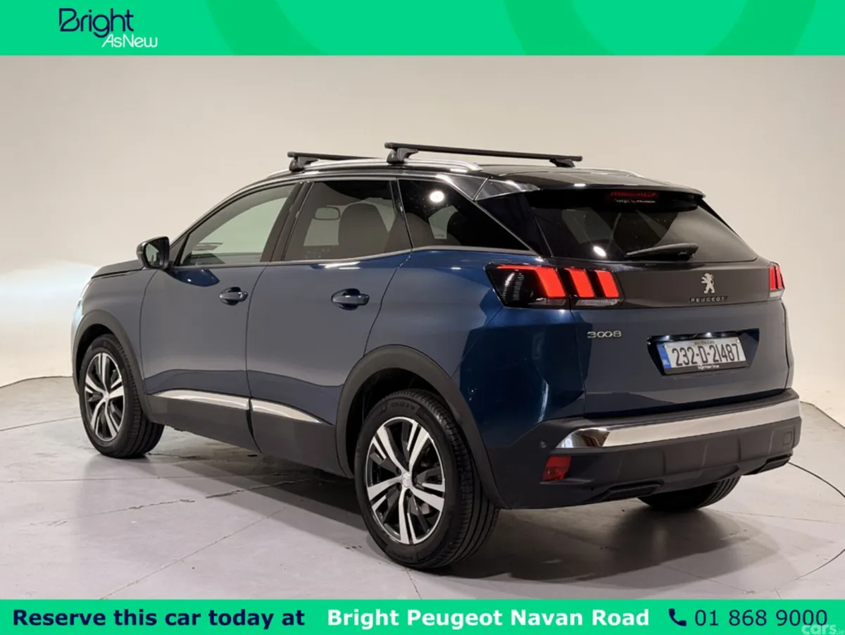 Peugeot 3008 MPV, Petrol, 2023, Blue