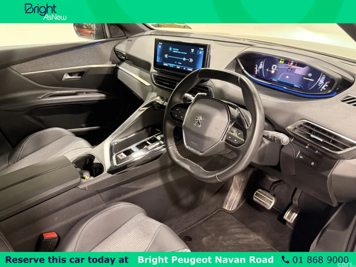 Peugeot 3008 MPV, Petrol, 2023, Blue