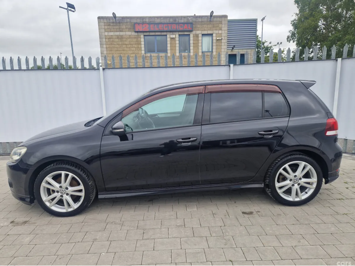 Volkswagen Golf Hatchback, Petrol, 2012, Black