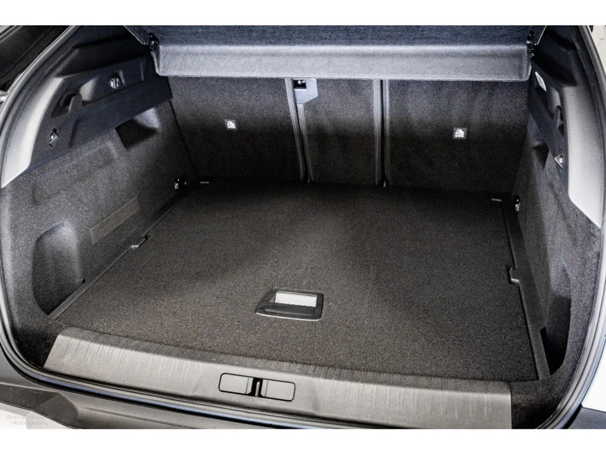 Peugeot 3008 SUV, Electric, 2026, White