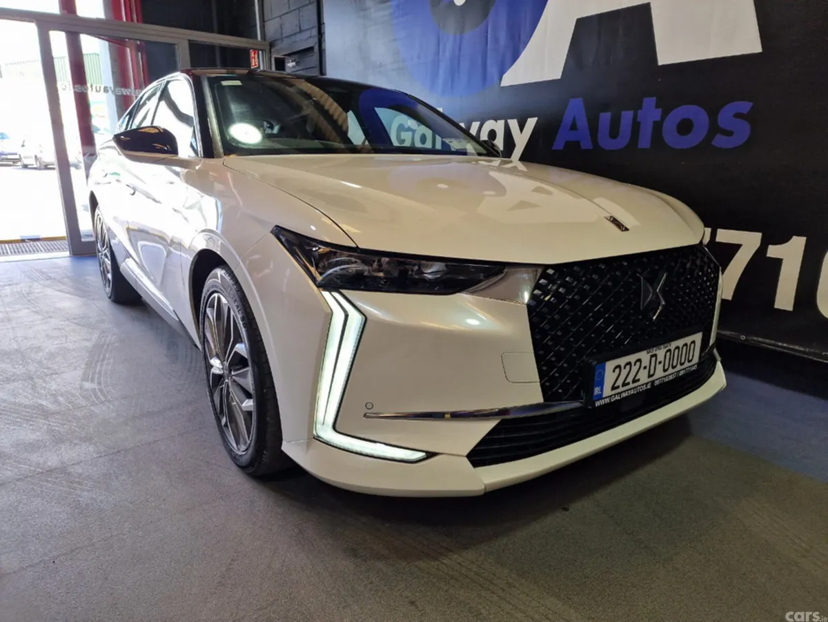 DS Automobiles DS 4 Hatchback, Diesel, 2022, White