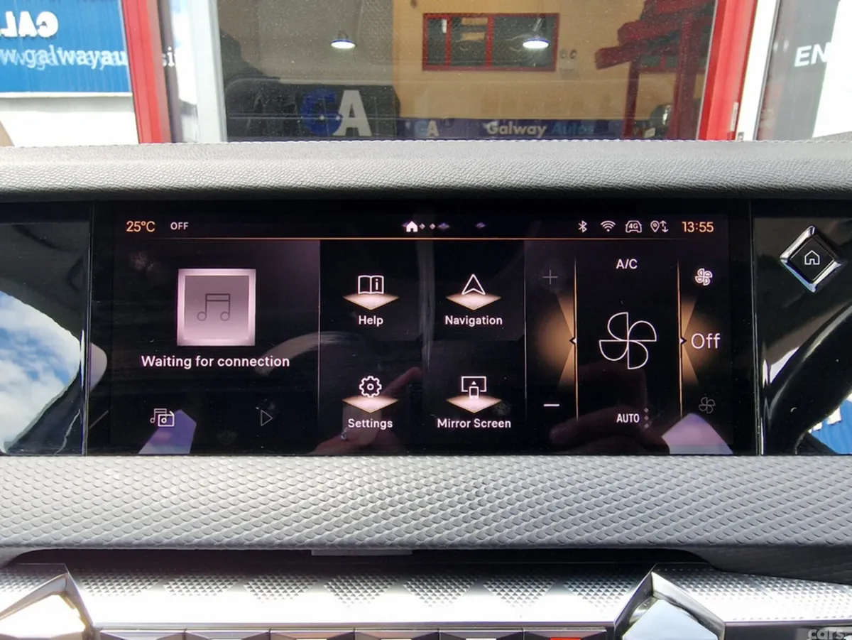 DS Automobiles DS 4 Hatchback, Diesel, 2022, White