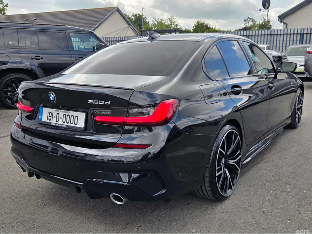 BMW 3-Series Saloon, Diesel, 2019, Black