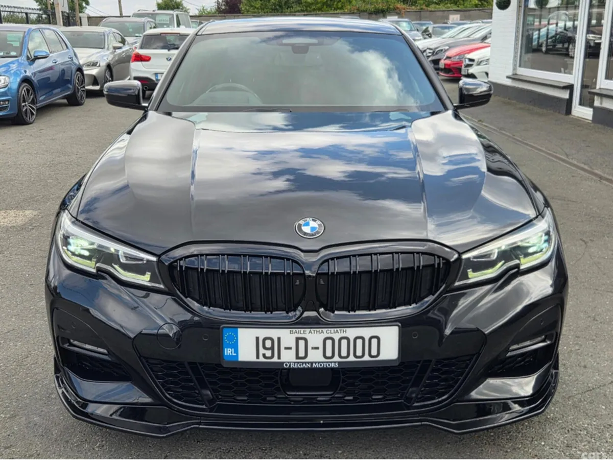 BMW 3-Series Saloon, Diesel, 2019, Black