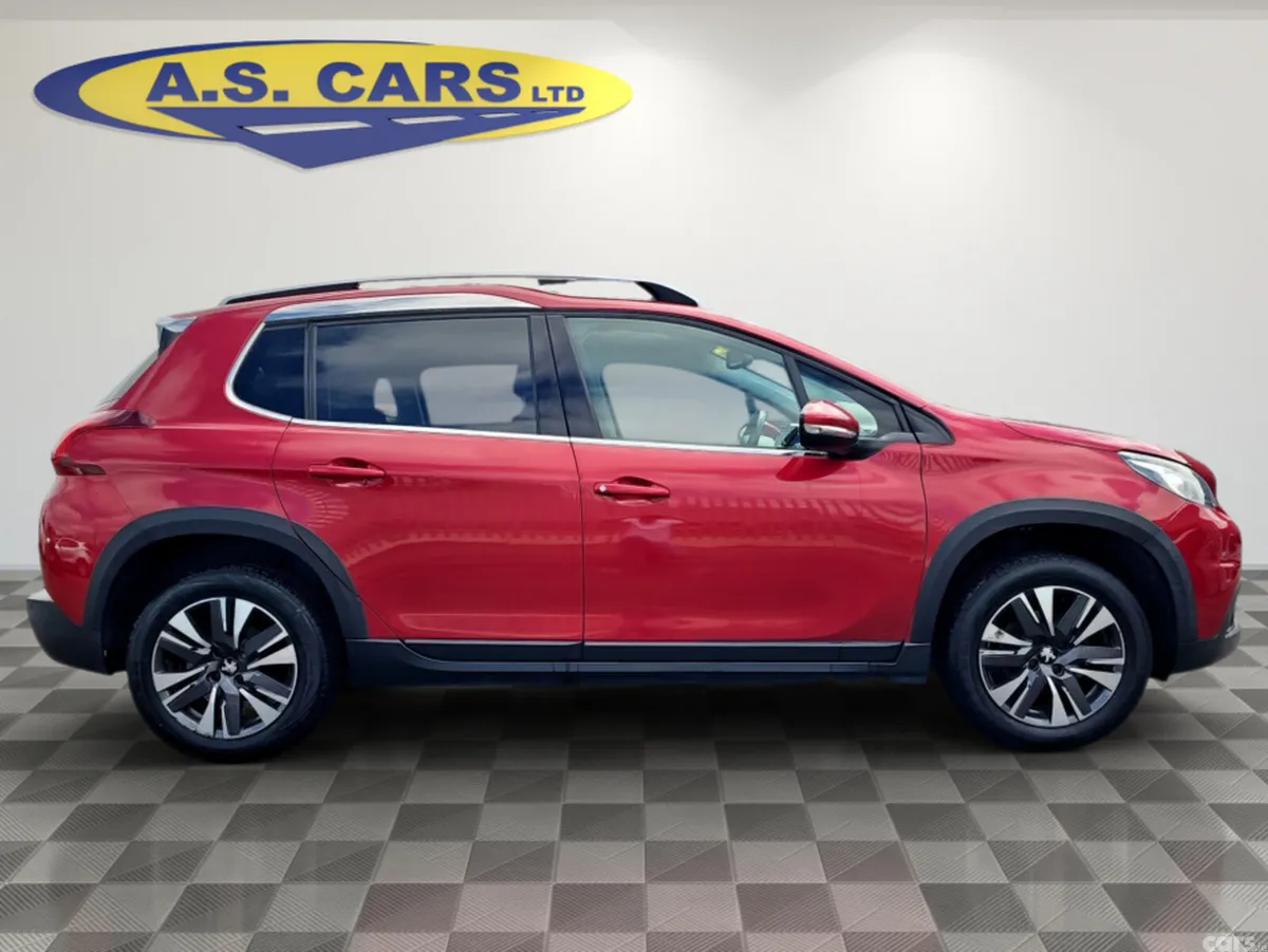 Peugeot 2008 Estate, Petrol, 2017, Red