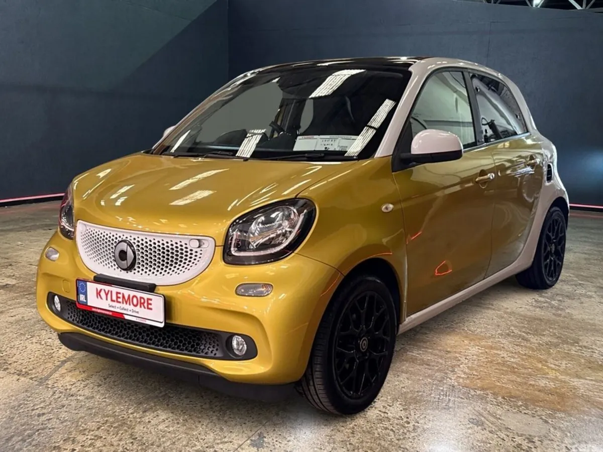 Smart Forfour Hatchback, Petrol, 2017, Yellow