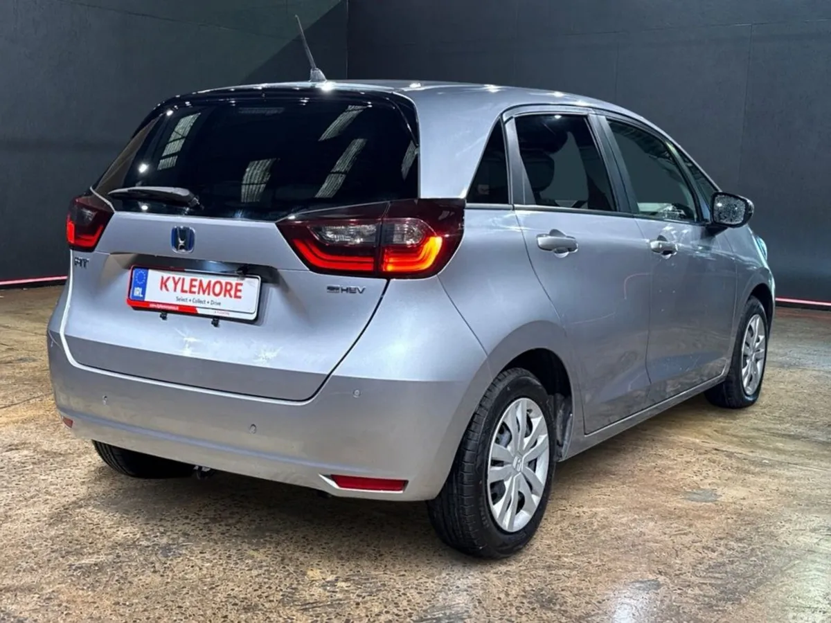 Honda Fit Hatchback, Petrol Hybrid, 2023, Silver