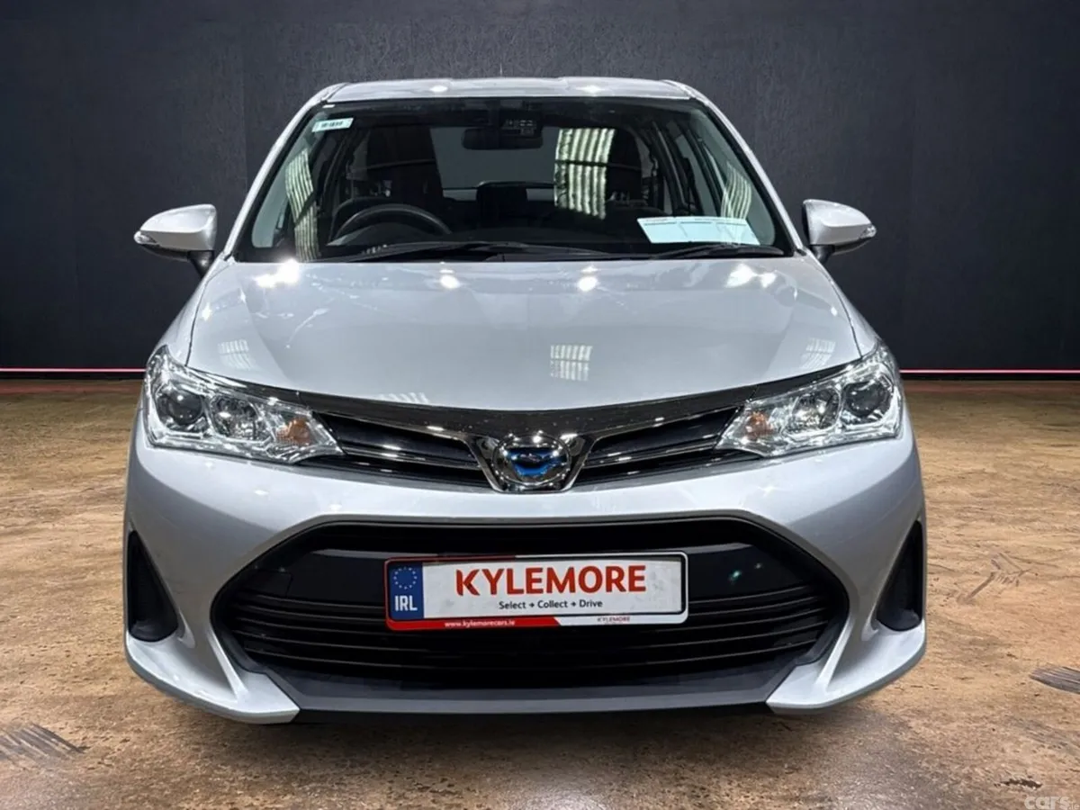 Toyota Corolla Estate, Petrol Hybrid, 2021, Silver