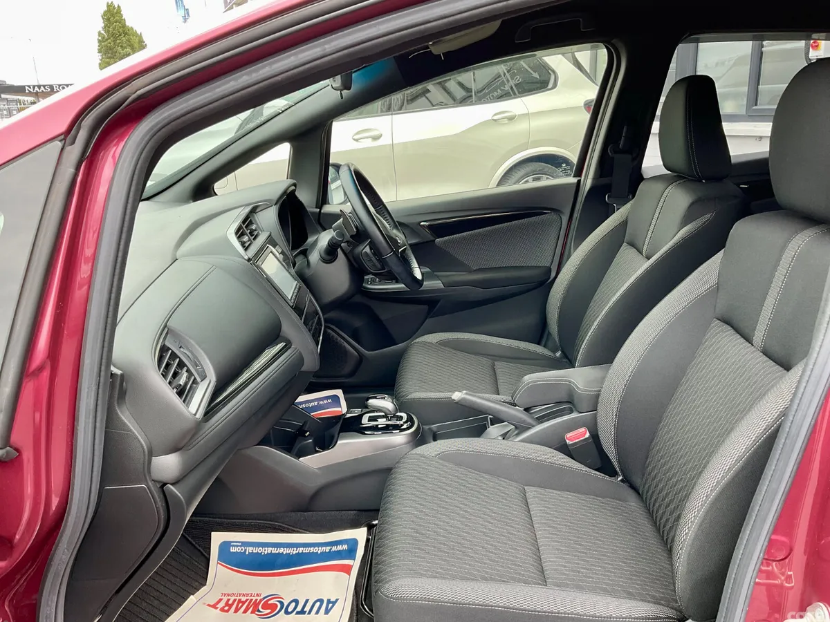 Honda Fit Hatchback, Petrol Hybrid, 2017, Other