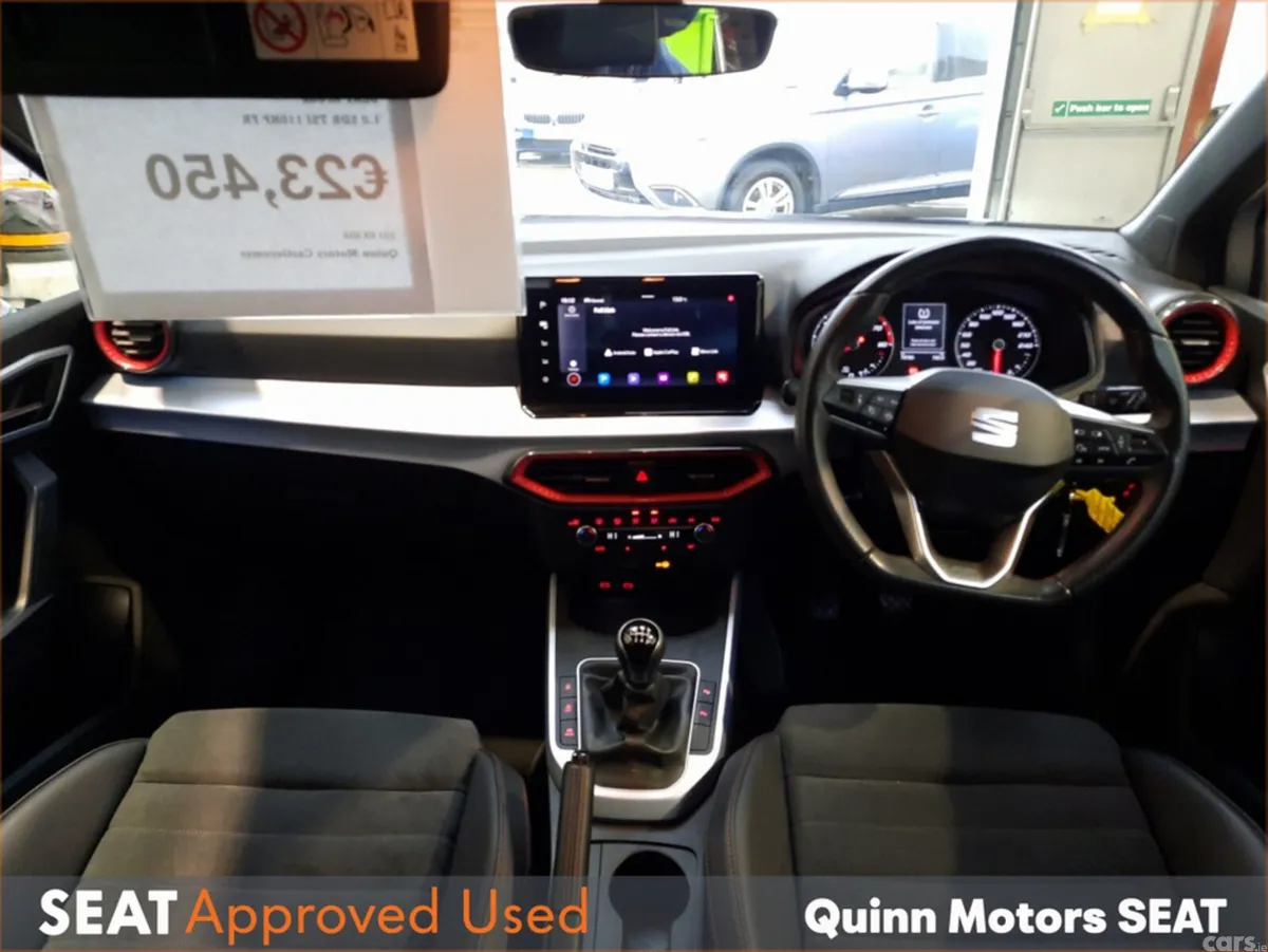 SEAT Arona Hatchback, Petrol, 2023, Grey