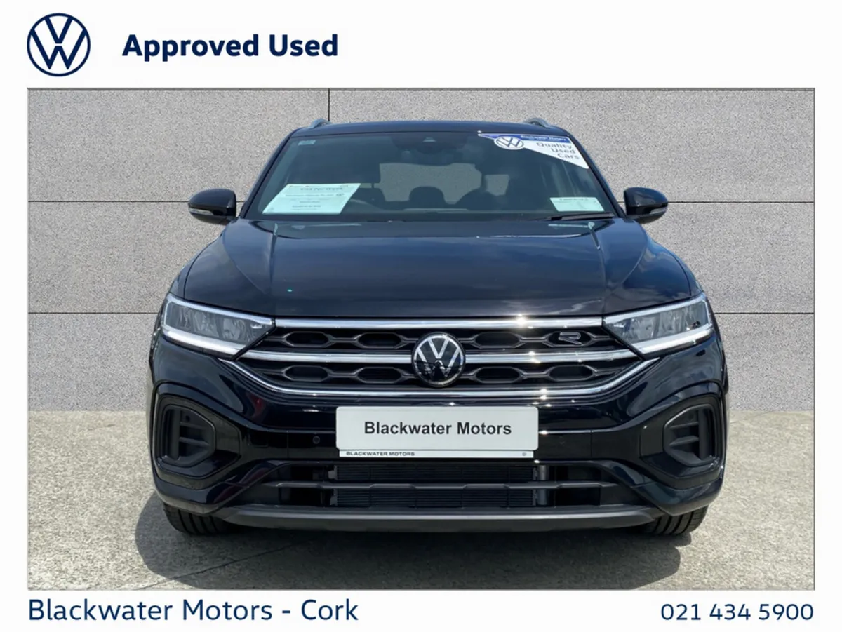 Volkswagen T-Roc SUV, Petrol, 2024, Black