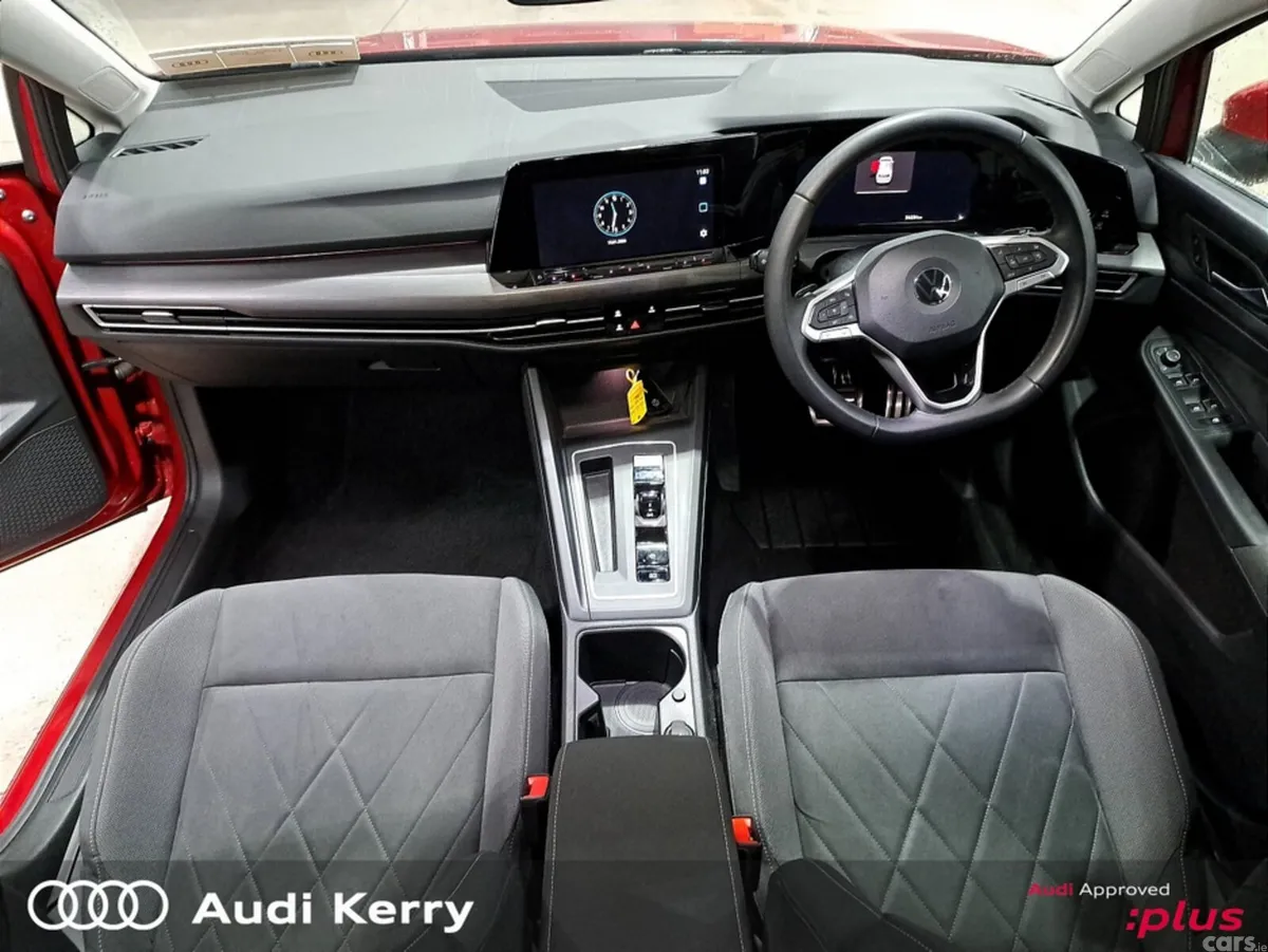 Volkswagen Golf Estate, Petrol, 2023, Red