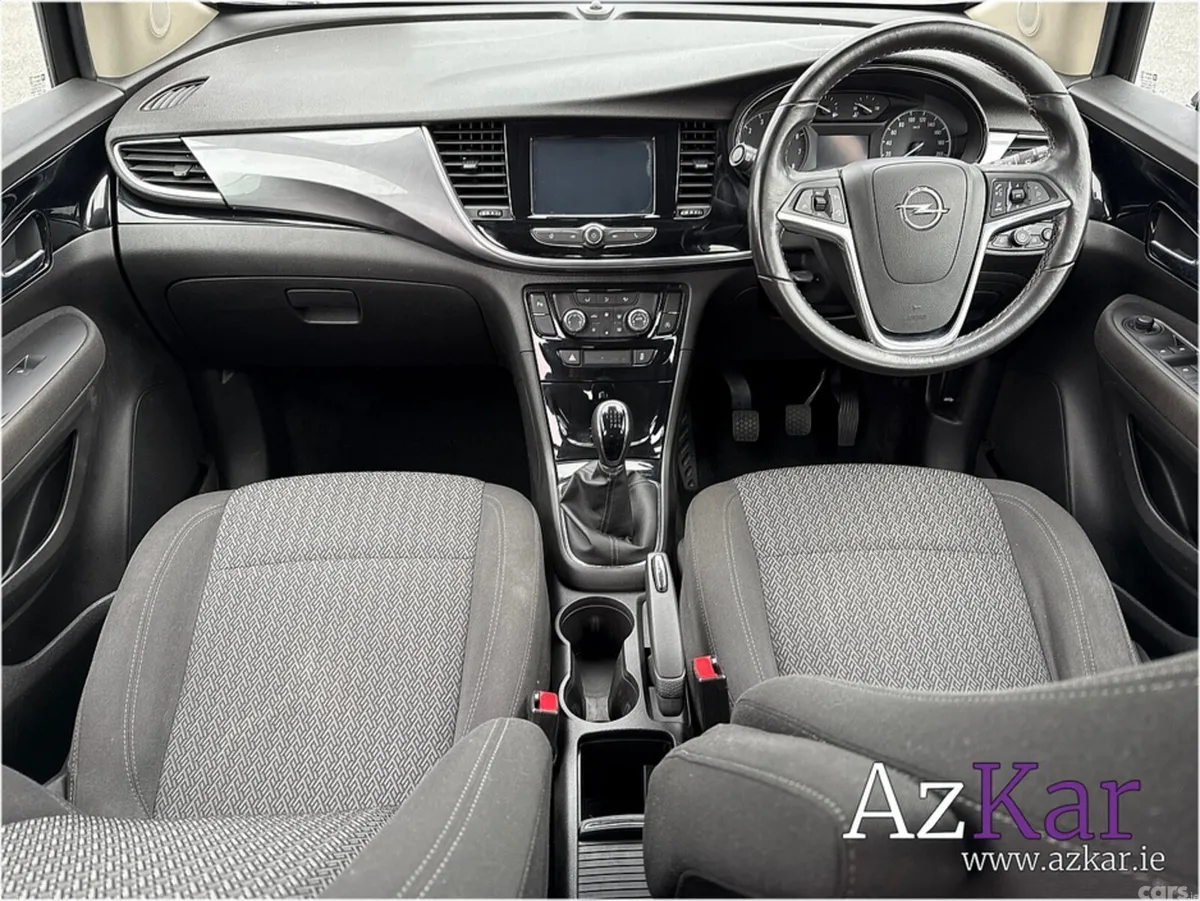 Opel Mokka Hatchback, Petrol, 2019, Black