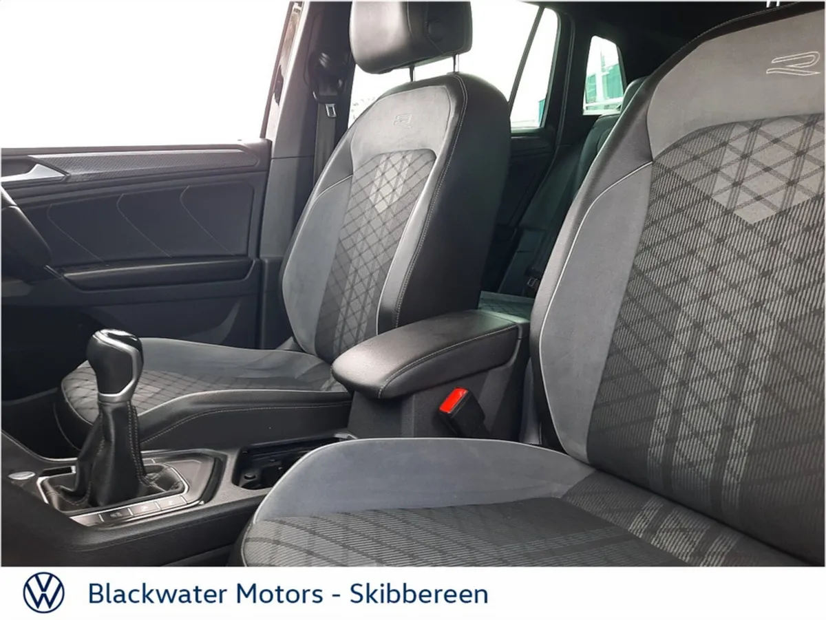 Volkswagen Tiguan SUV, Diesel, 2022, Black