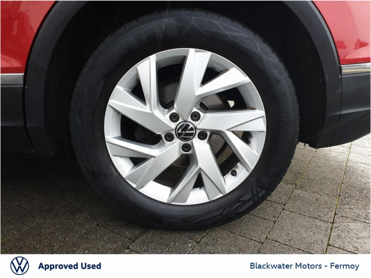 Volkswagen Tiguan SUV, Diesel, 2023, Red