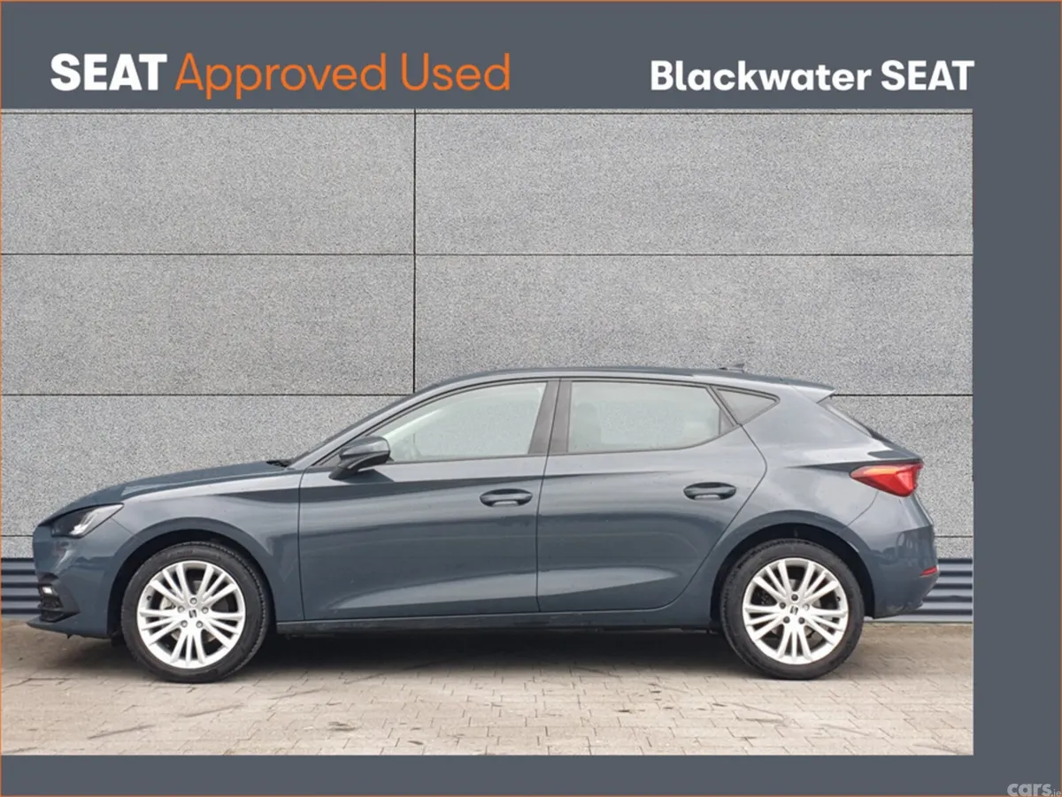 SEAT Leon Hatchback, Diesel, 2025, Blue