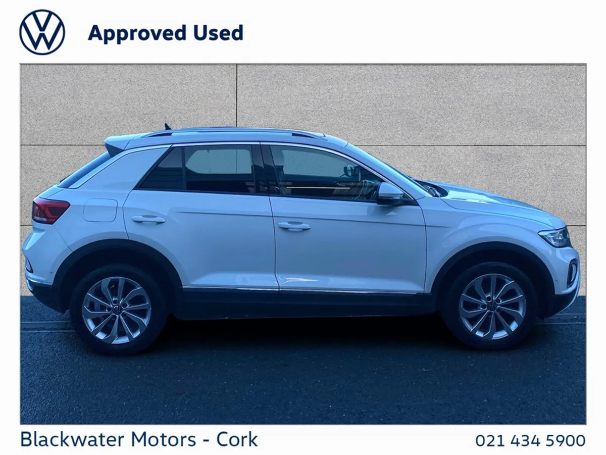 Volkswagen T-Roc SUV, Petrol, 2023, White