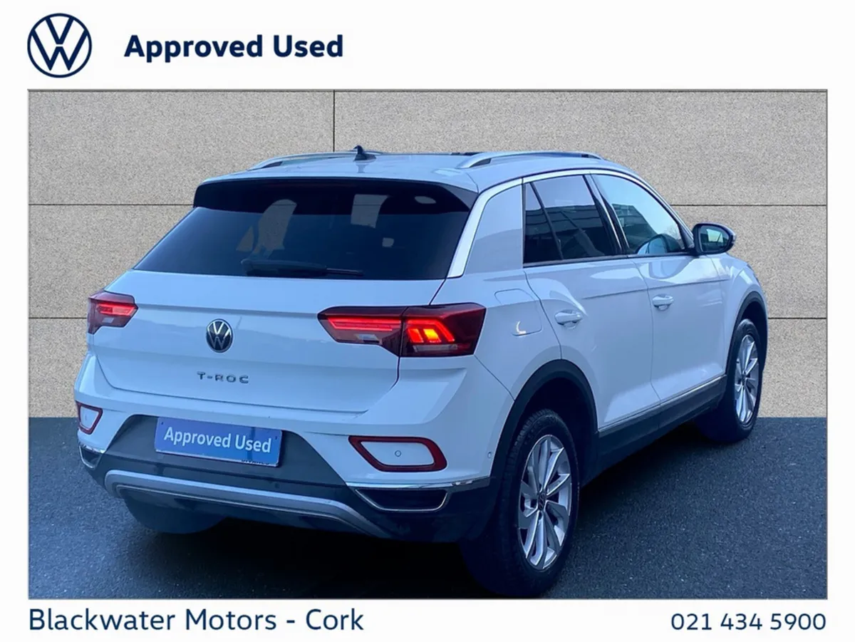 Volkswagen T-Roc SUV, Petrol, 2023, White
