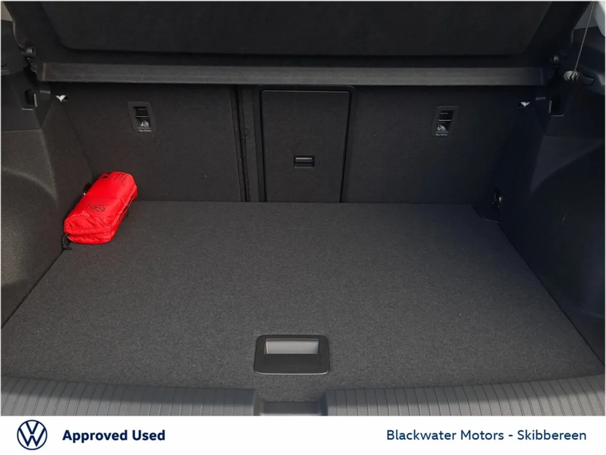 Volkswagen T-Roc SUV, Diesel, 2026, White