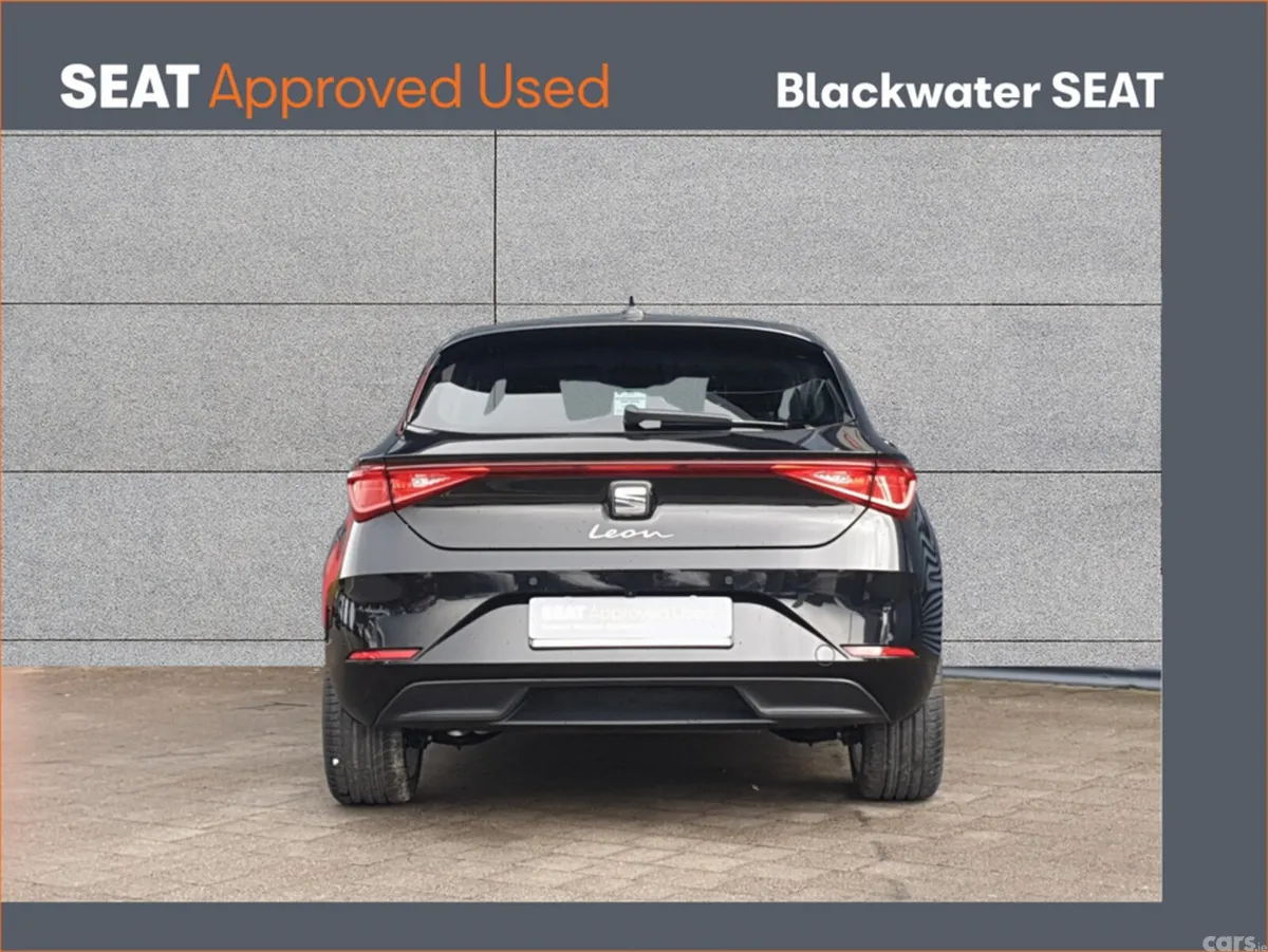 SEAT Leon Hatchback, Diesel, 2025, Black