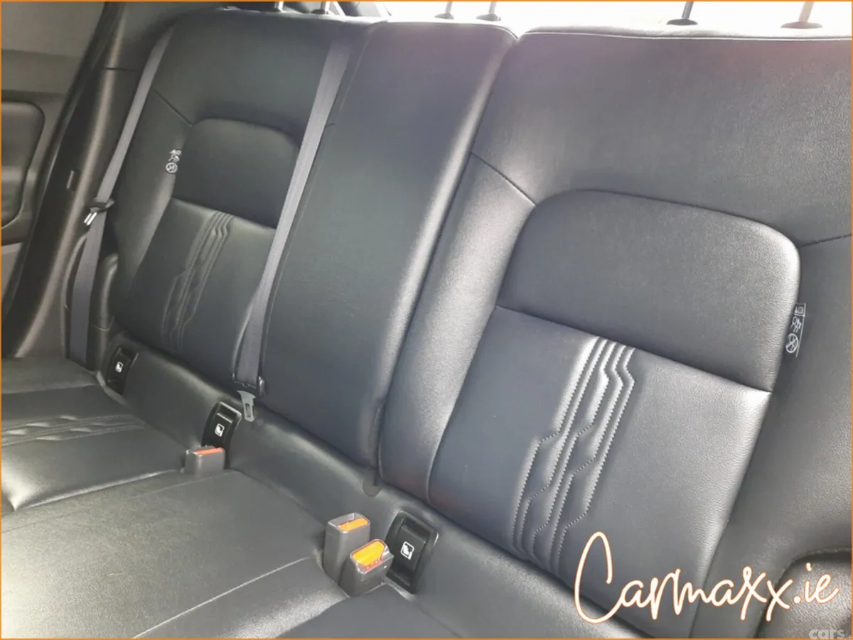 Nissan Juke MPV, Petrol, 2023, Black
