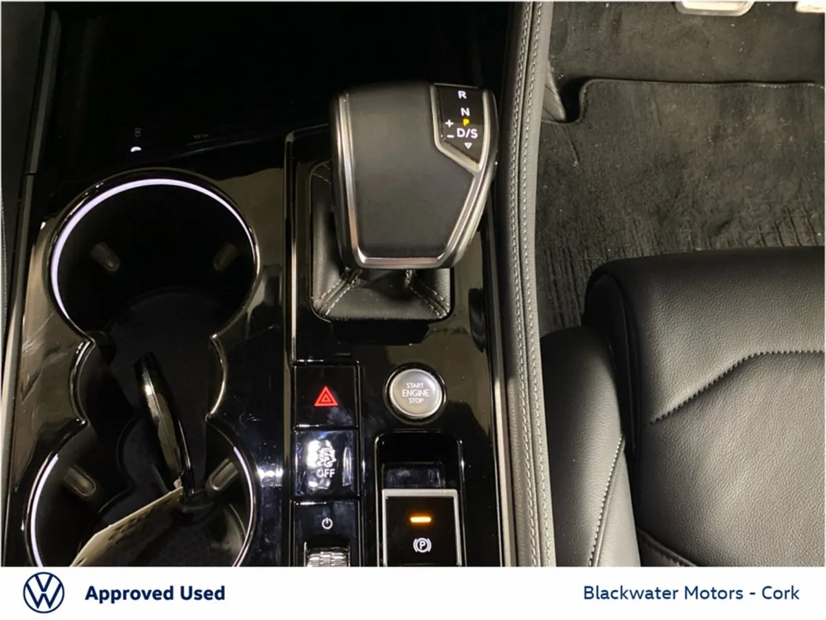Volkswagen Touareg SUV, Diesel, 2024, Black