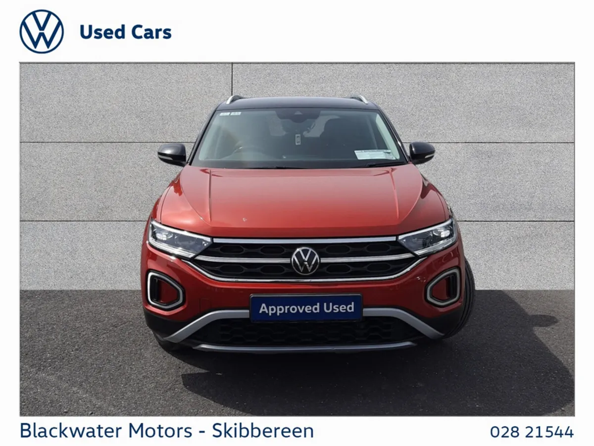 Volkswagen T-Roc Hatchback, Diesel, 2023, Red