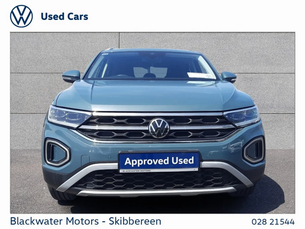 Volkswagen T-Roc Estate, Petrol, 2022, Blue