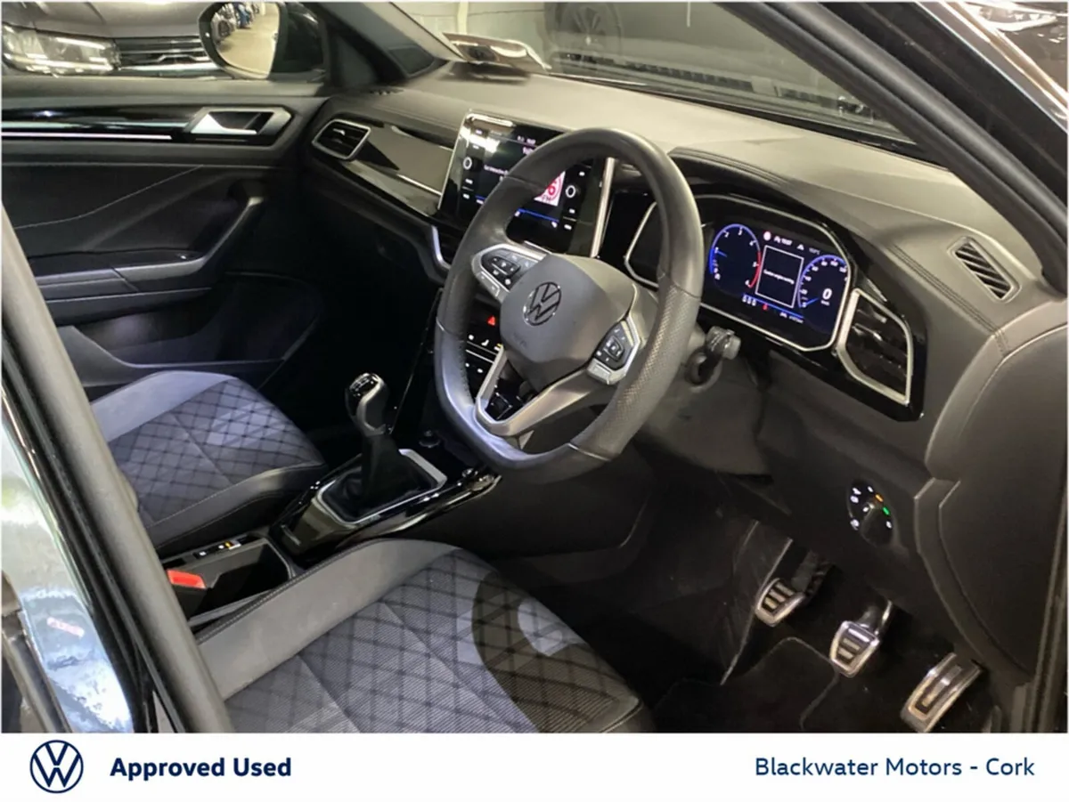 Volkswagen T-Roc SUV, Diesel, 2025, Black