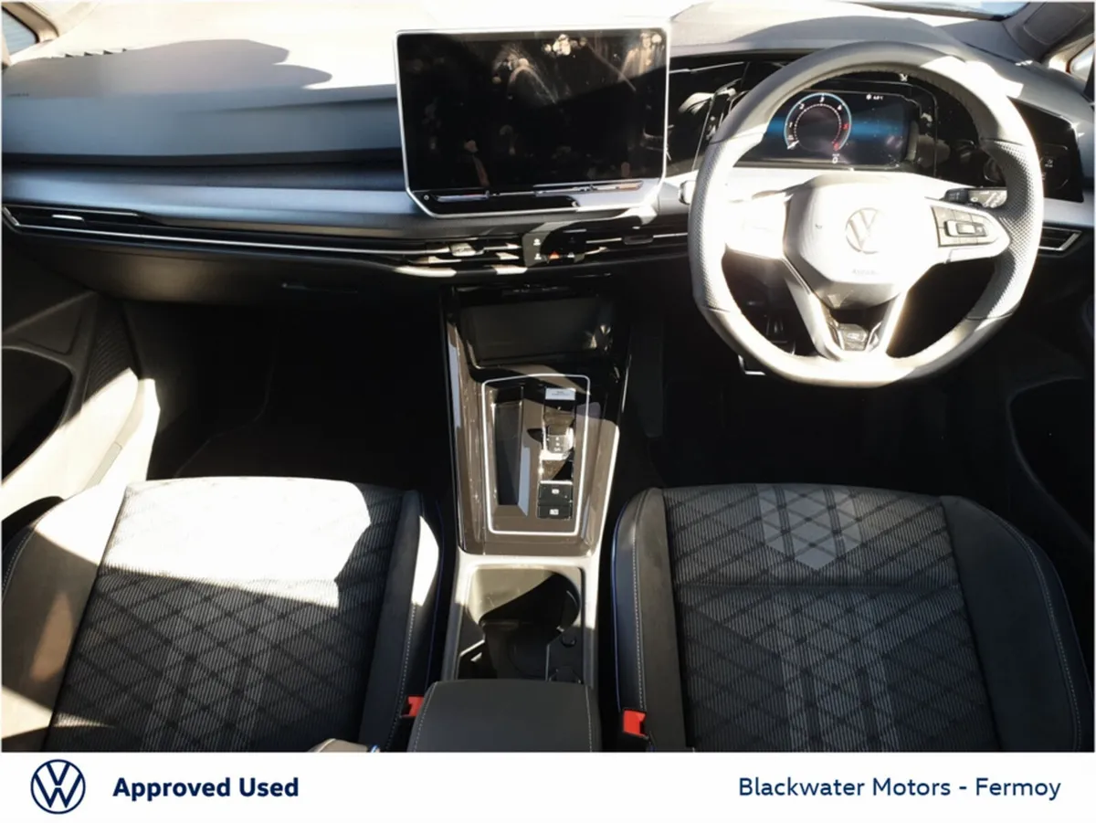 Volkswagen Golf Hatchback, Diesel, 2026, Black