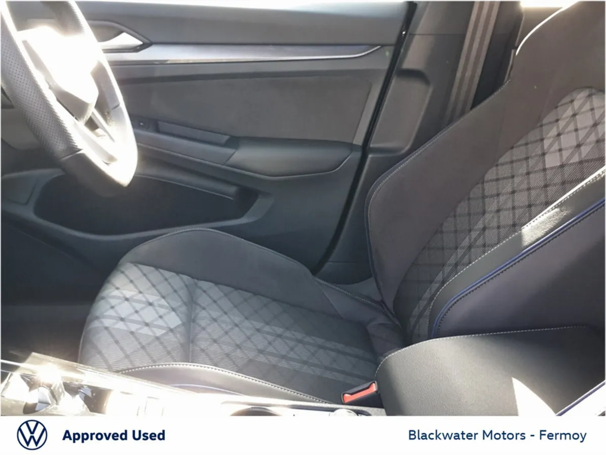 Volkswagen Golf Hatchback, Diesel, 2026, Black