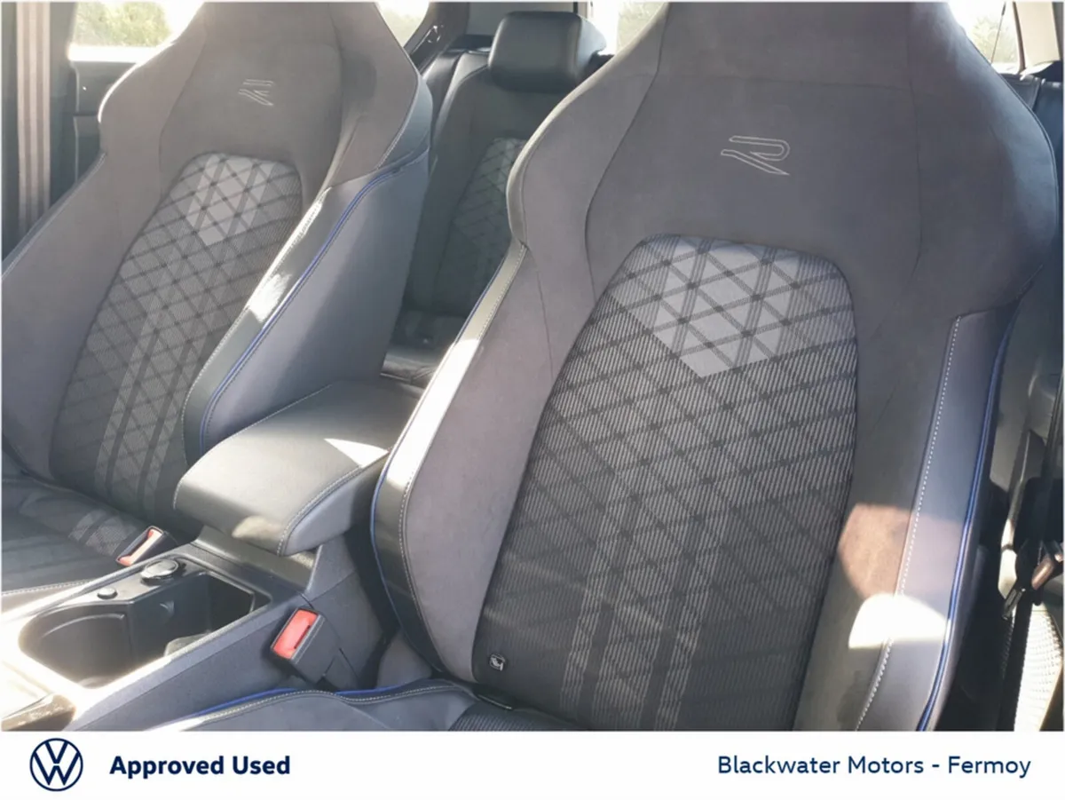 Volkswagen Golf Hatchback, Diesel, 2026, Black