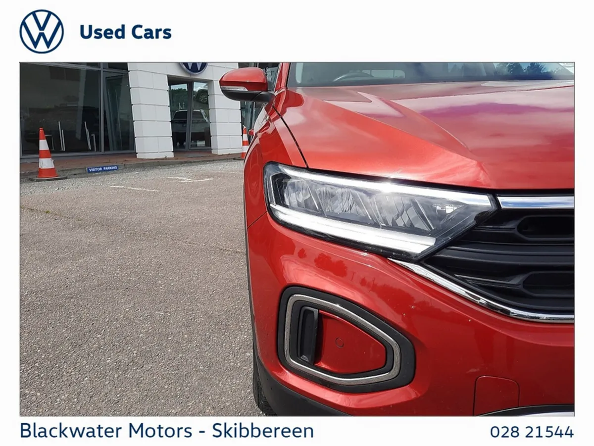 Volkswagen T-Roc Hatchback, Diesel, 2023, Red