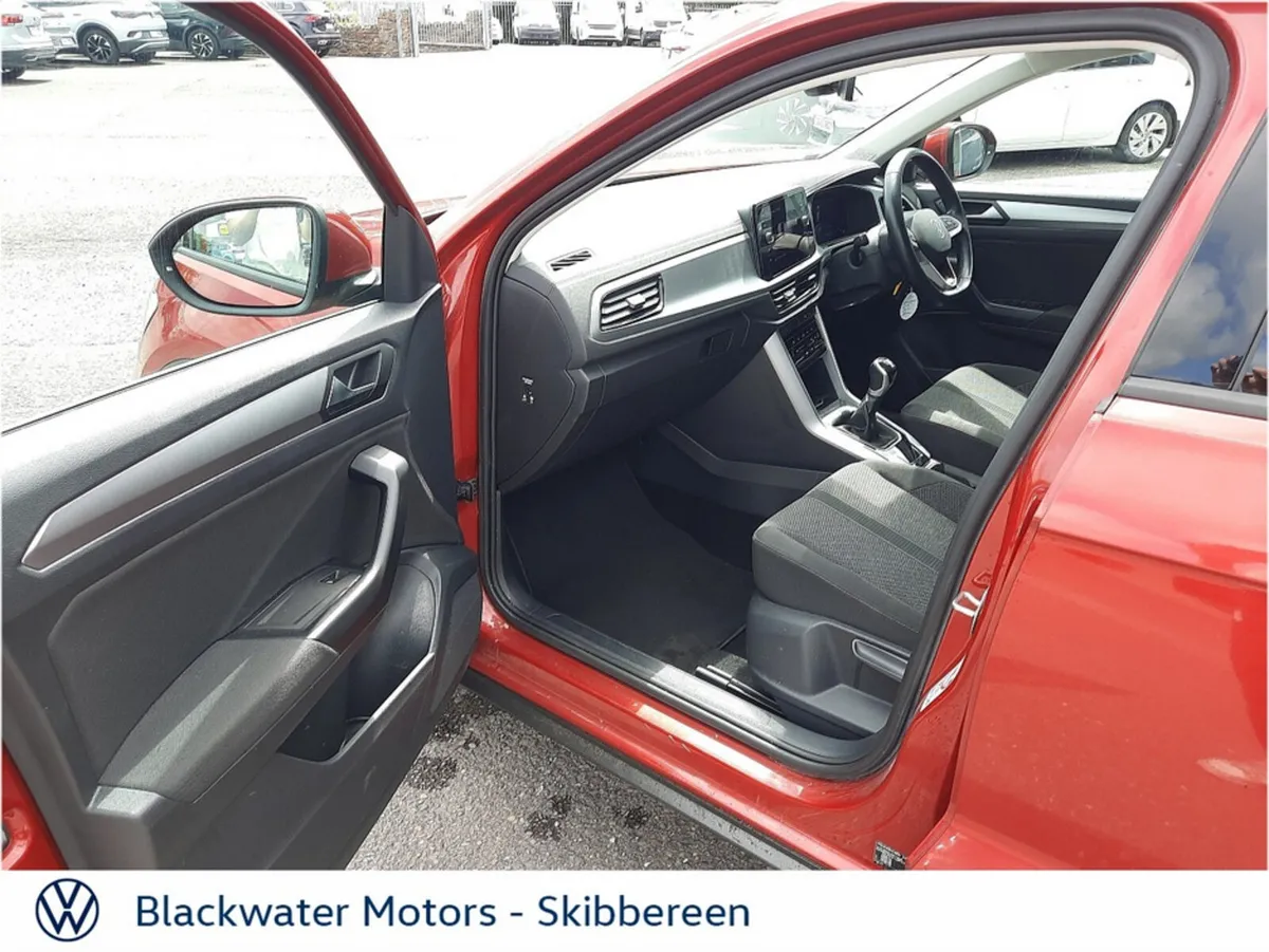 Volkswagen T-Roc Hatchback, Diesel, 2023, Red