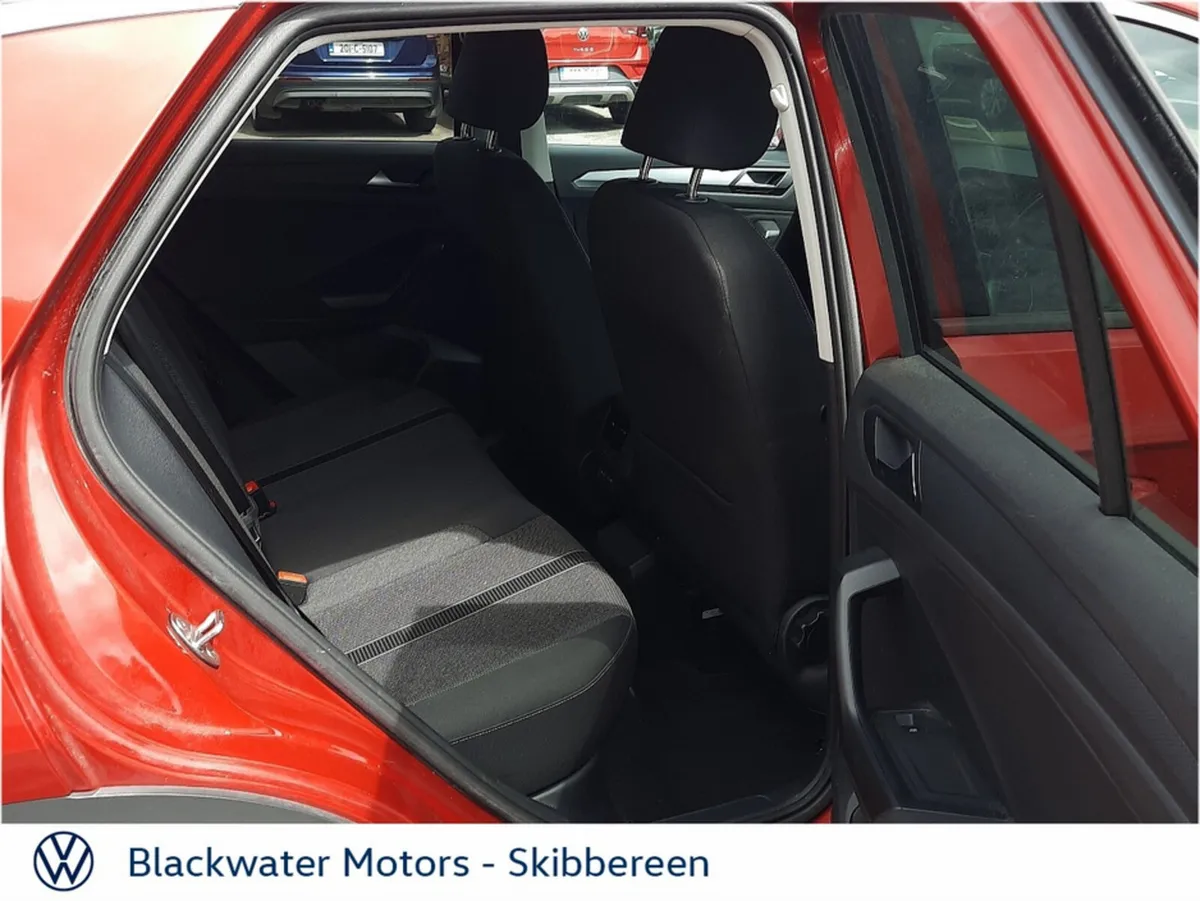 Volkswagen T-Roc Hatchback, Diesel, 2023, Red