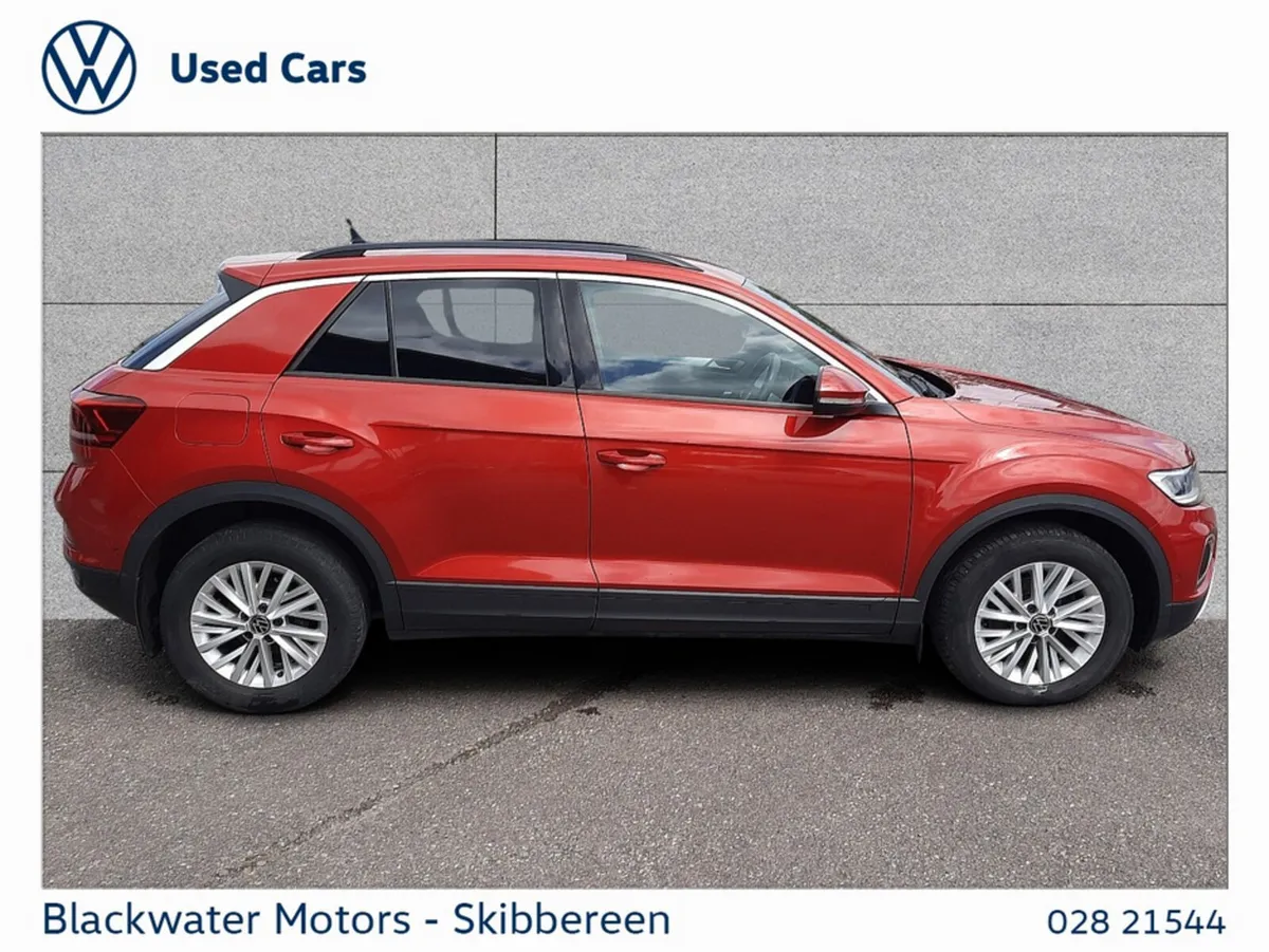 Volkswagen T-Roc Hatchback, Diesel, 2023, Red